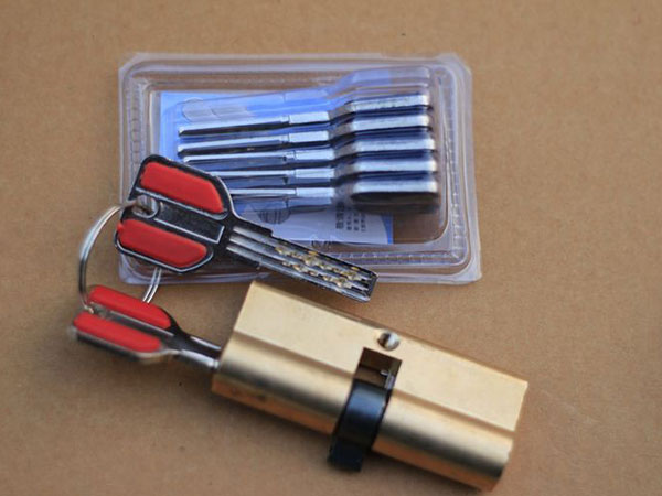 合川24小时上门开锁公司